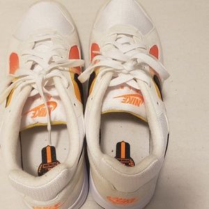 Nike Air Skylark